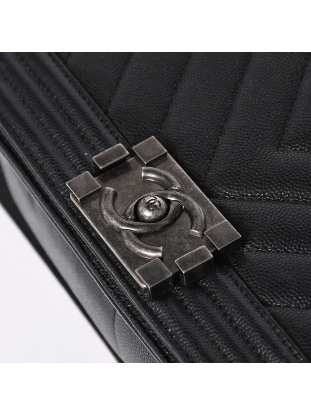 Chanel Boy Chain Shoulder Bag Chevron V-stitch CC Logo Black